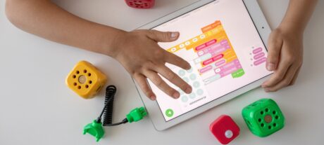 Bermain sambil Belajar Coding