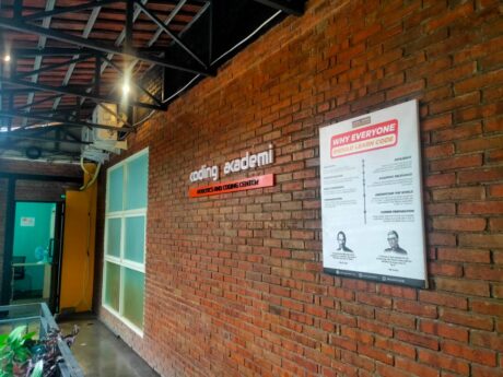 koding akademi surabaya